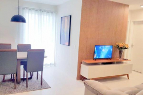 Apartamento CONFORTO prox do SHOPPING NAÇÕES prox ABBA Church - cozinha completa - Ar condicionado - WiFi - Smart Tv 32' - Youtube - Prime Video - estacionamento privado - Portaria 24h - Acomoda até 6